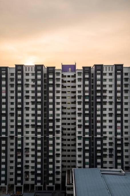 Moderm Spacious 6Pax S Pice Penang Bayan Lepas Εξωτερικό φωτογραφία