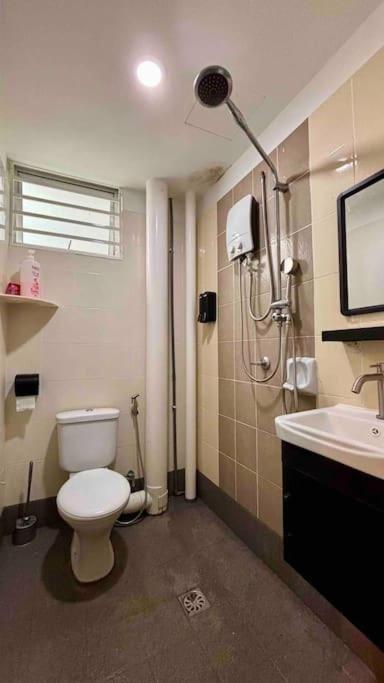 Moderm Spacious 6Pax S Pice Penang Bayan Lepas Εξωτερικό φωτογραφία